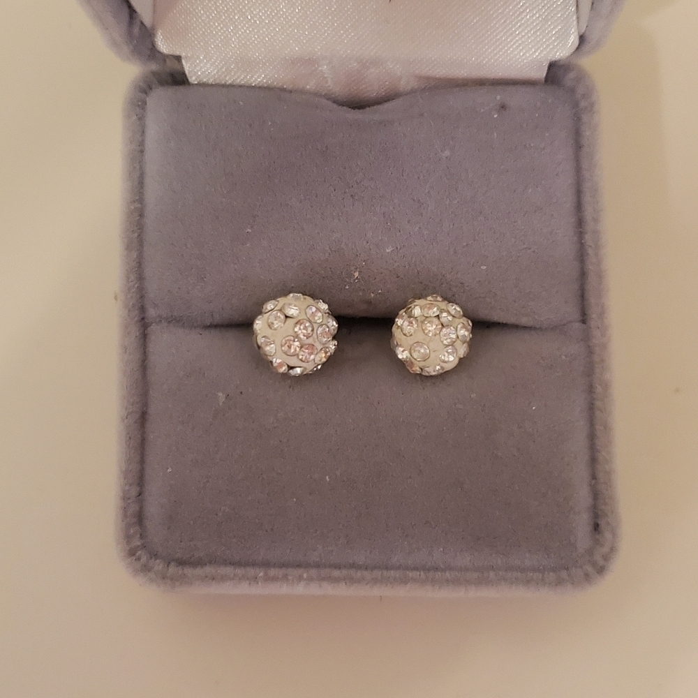 💚5/$25 Crystal Cluster Elegant Silver Stud Earrings Crystal Stud Earrings